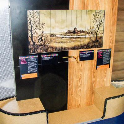 Dusable Museum Bus 01